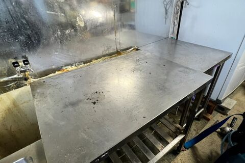 LINE_ALBUM_(before)BARシンク掃除磨き_220316_2