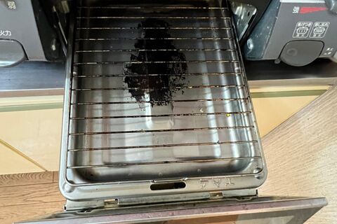 LINE_ALBUM_(before)サクラハイツ202号　網戸_220413