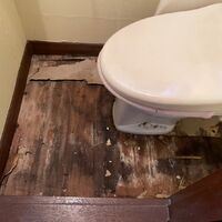 LINE_ALBUM_折笠様邸トイレ床張り替え施工_211217.jpg