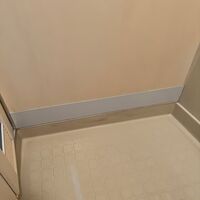 LINE_ALBUM_近江ハイツ201号　(扉×2_0.ドアノブ、塗装、浴室壁)_220301.jpg
